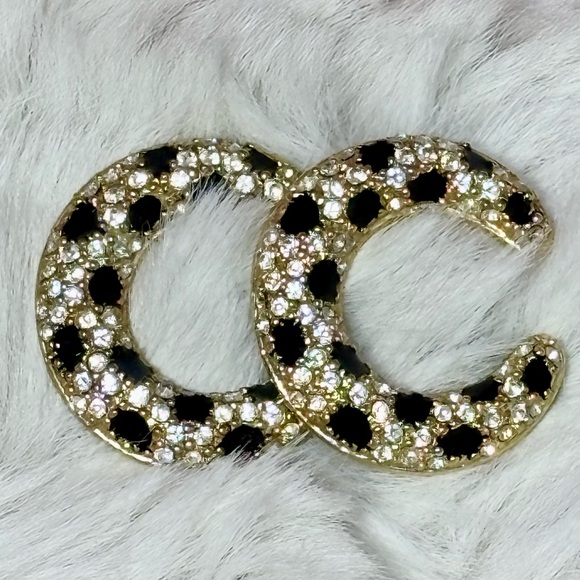 Vintage Rhinestone Crystal and Black Enamel Earrings - Picture 5 of 17